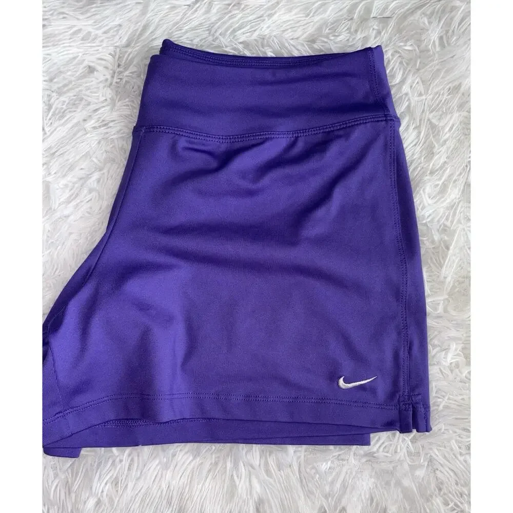 Nike Dri Fit Women’s M Purple Activewear Shorts. Great Pair & Condition